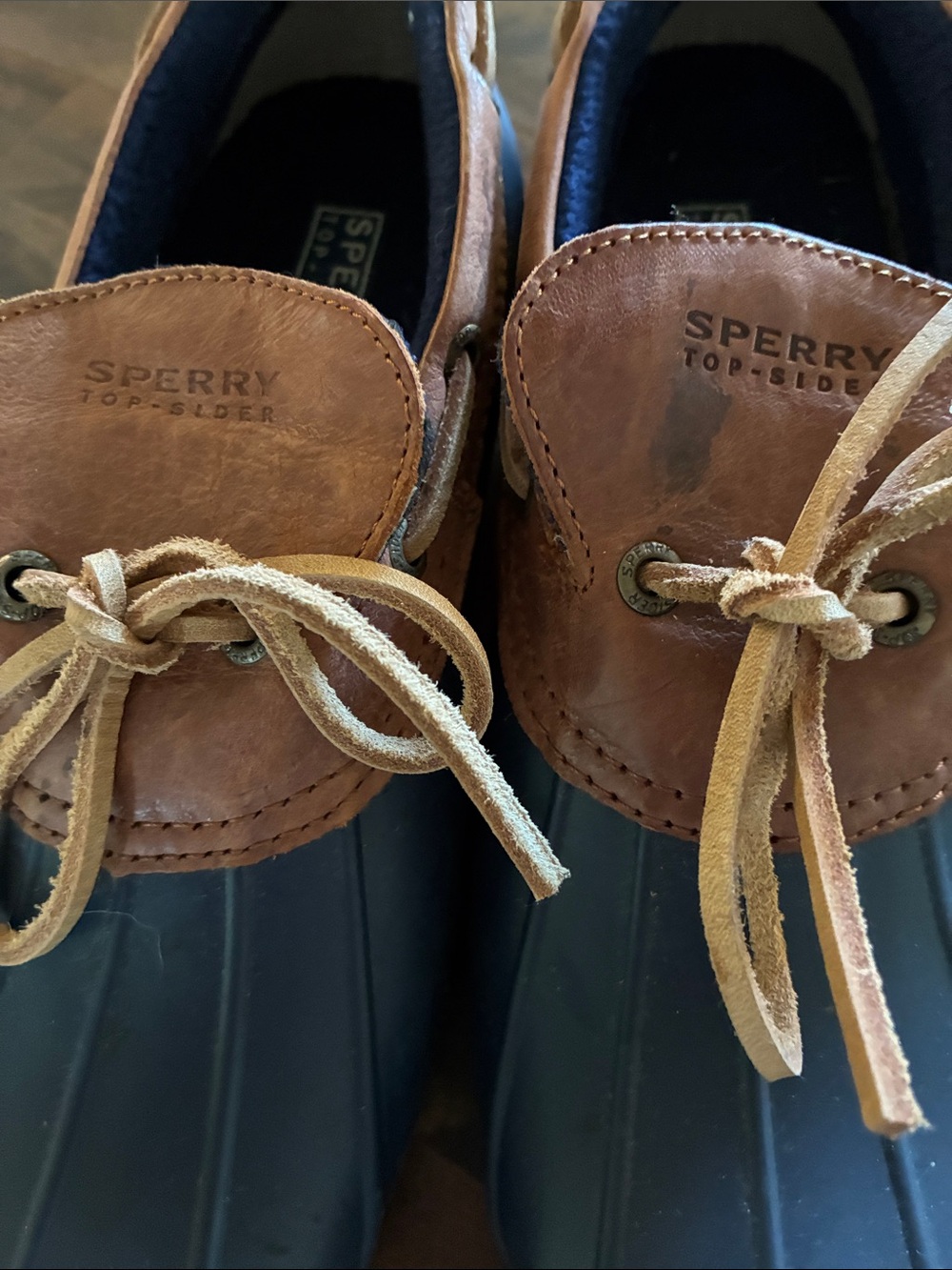 Sperry Black(?) Brown Duck Boat Shoes - 8 - Picture 2 of 5